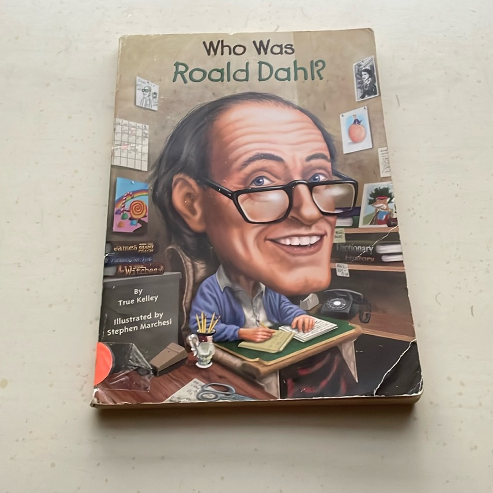 Who was Roald Dahl? Chapter book